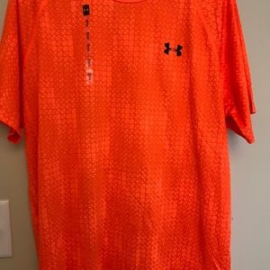 NEW UNDER ARMOUR SHIRT